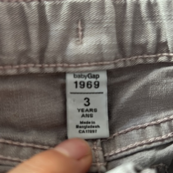4/$20 Girls Gap Long Shorts Sz 3 - Picture 2 of 3